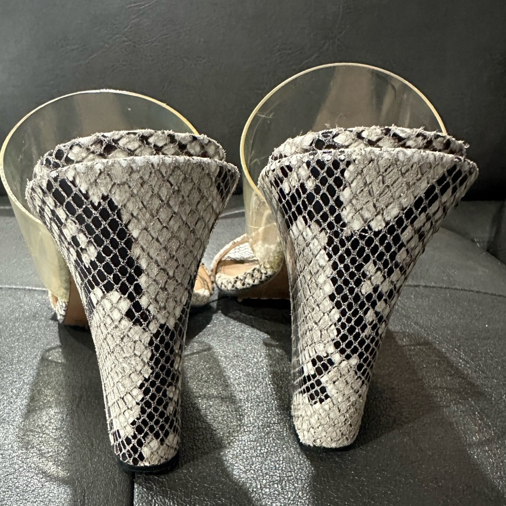 Vince Camuto Snakeskin Print Women's Heels - Picture 5 of 8